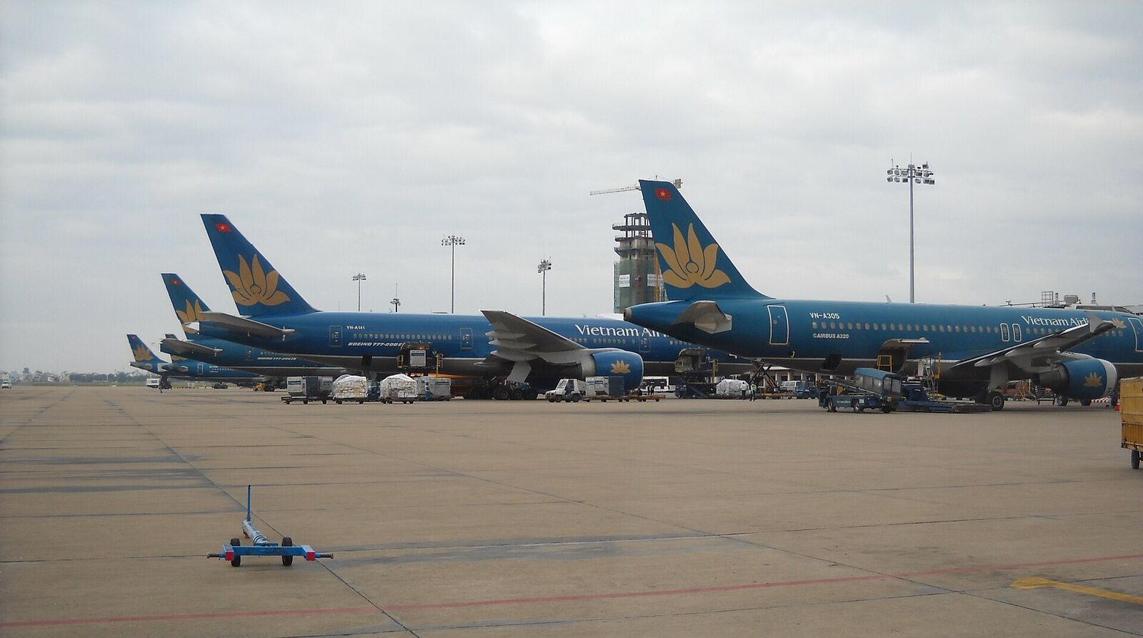 Vietnam Airlines aircraft in current livery