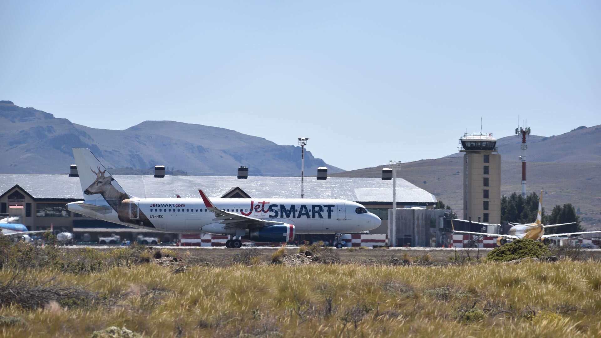 JetSMART Argentina aircraft in current livery