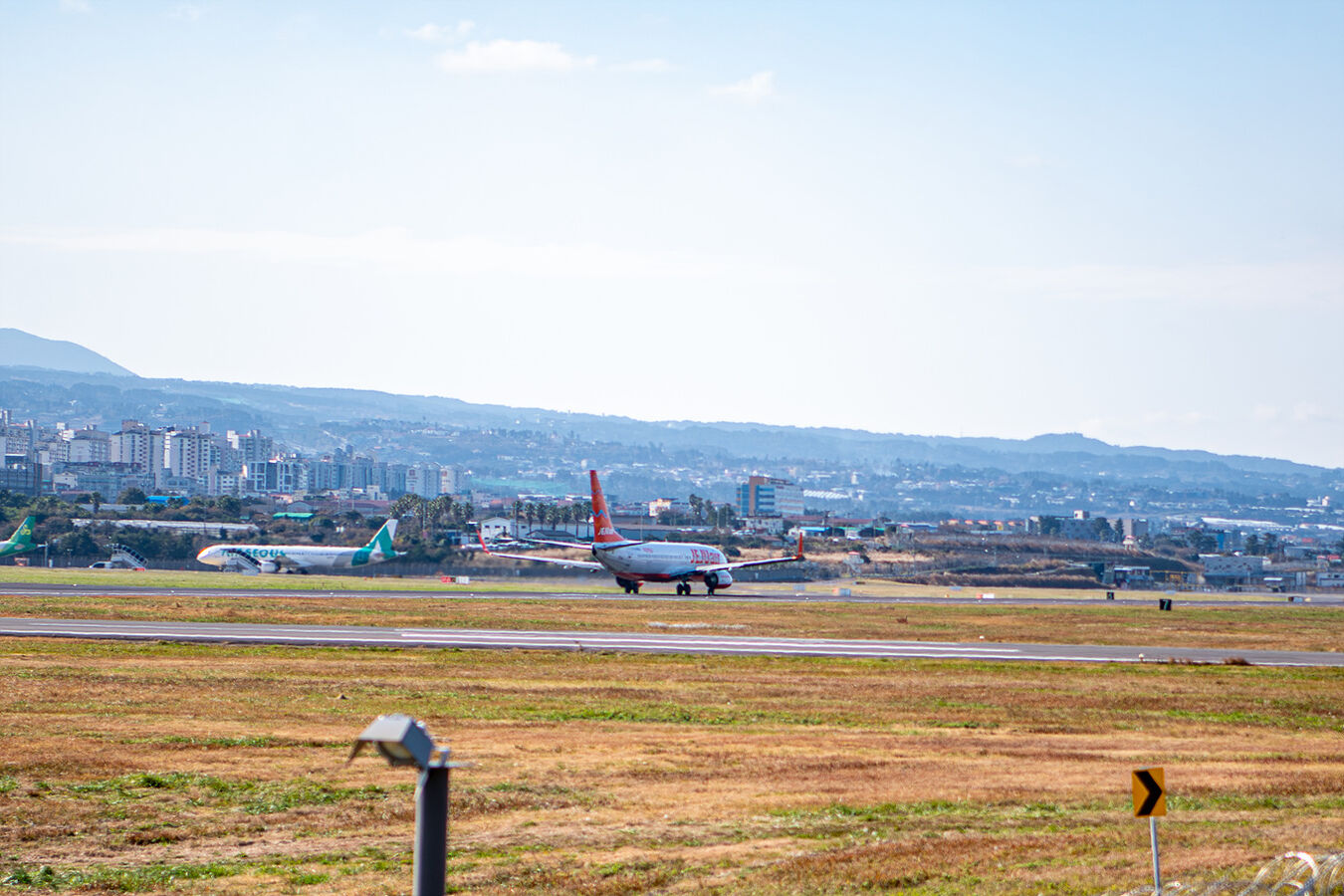 Jeju Air aircraft in current livery