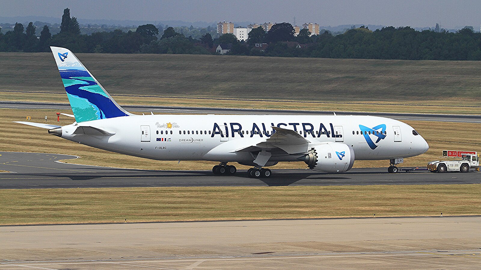 Air Austral aircraft in current livery