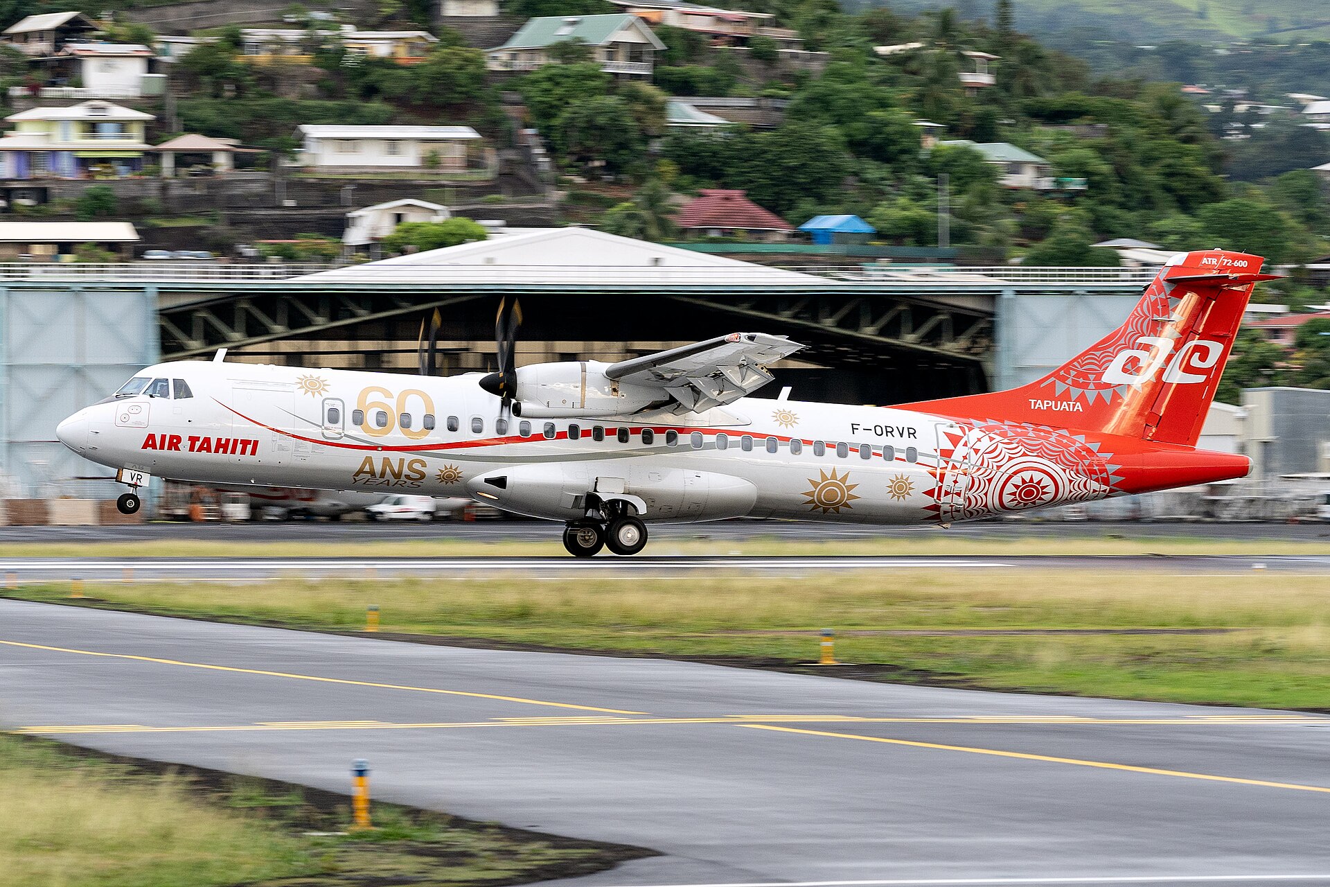 Air Tahiti aircraft in current livery